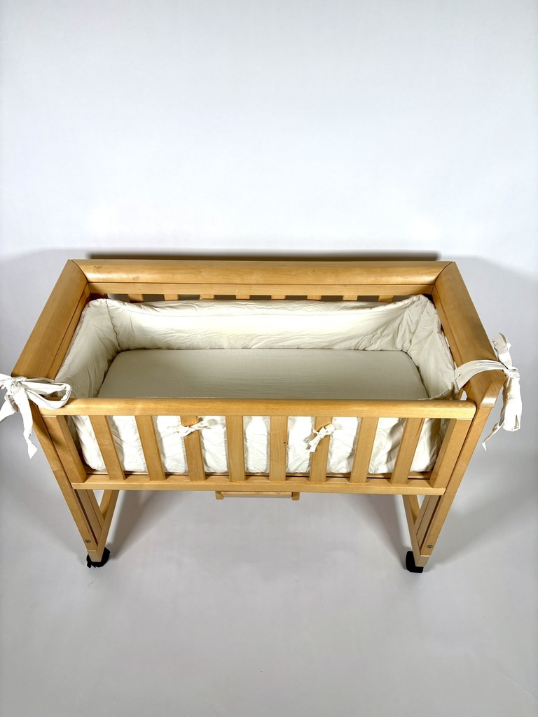 Houten co-sleeper met verstelbare hoogte – Troll