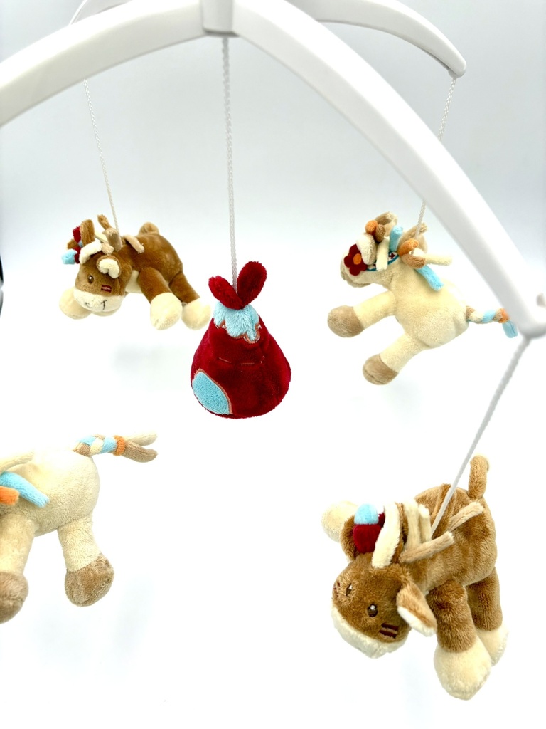 Rustgevend muziekmobiel – Noukie’s